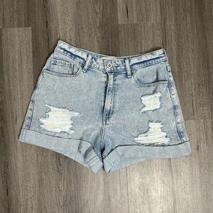 Hollister Curvy Ultra High-Rise Mom Short